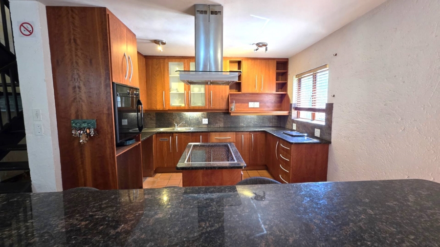 4 Bedroom Property for Sale in Estate D Afrique North West